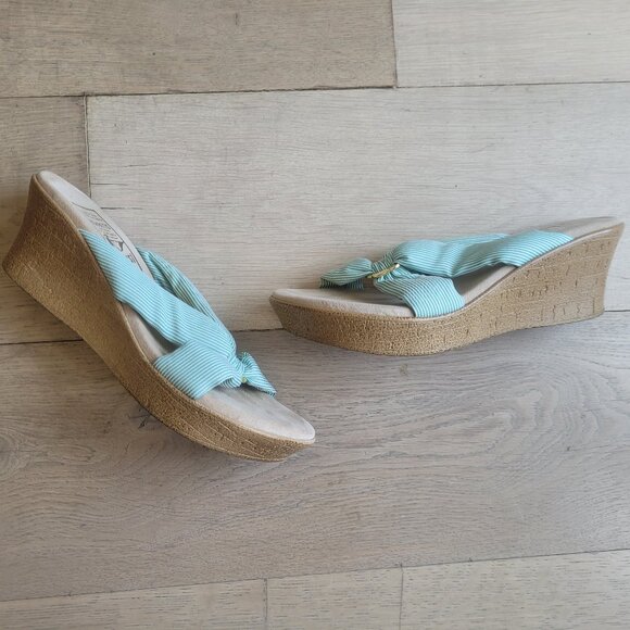 EUC Island Slipper US 9 Suede Footbed Gold Band Mint Stripe Wedges Made in Oahu - Picture 6 of 6